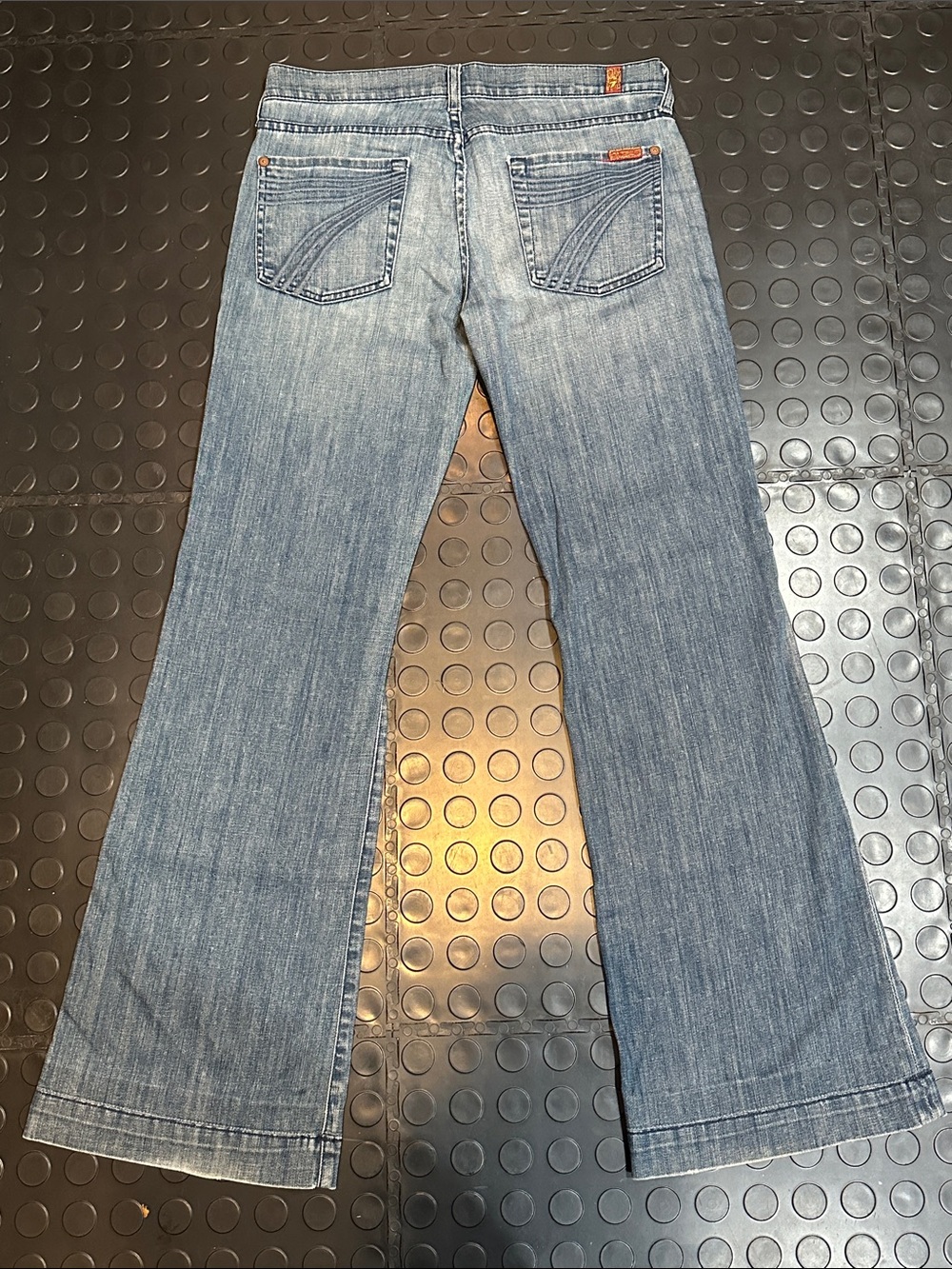 Dojo 30 x 31.5 x 8 —7 For All Mankind Women's Light Blue Wide Leg Jeans